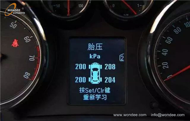 Flat tire (2) Pneu plat (2)