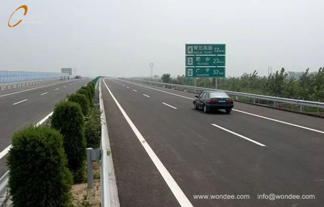 Ouverture des fen&ecirc;tres sur l'autoroute (1)