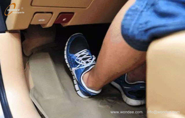 semi linkage (1) semi-liaison (1)