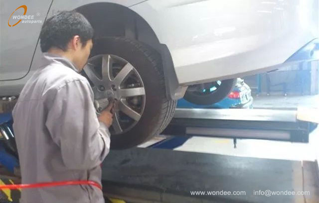 deviates (3) Deviates (3)