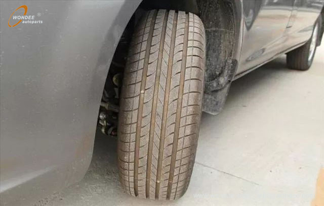 Car steering issues (2) Problèmes de direction de la voiture (2)