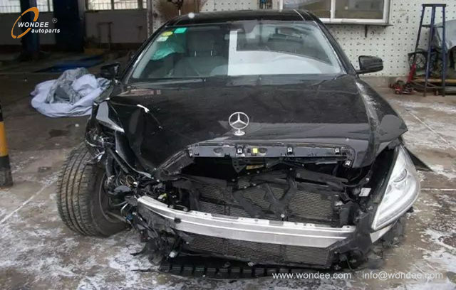 voiture accidentelle et trempée (3)