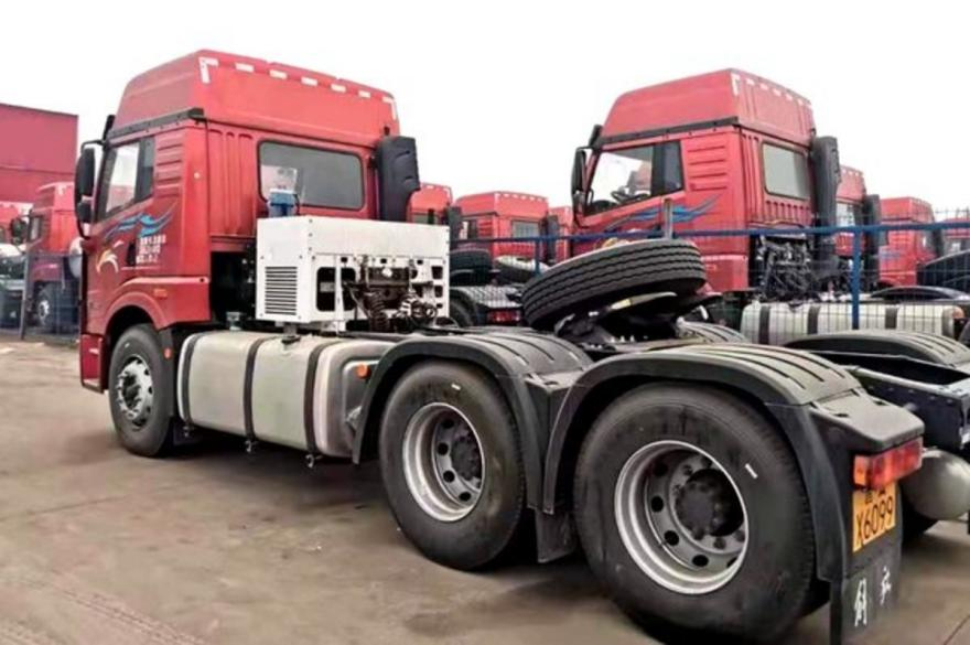 Nouveau camion d'énergie