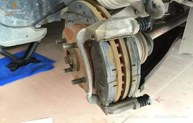 brake pads (3) plaquettes de frein (3)